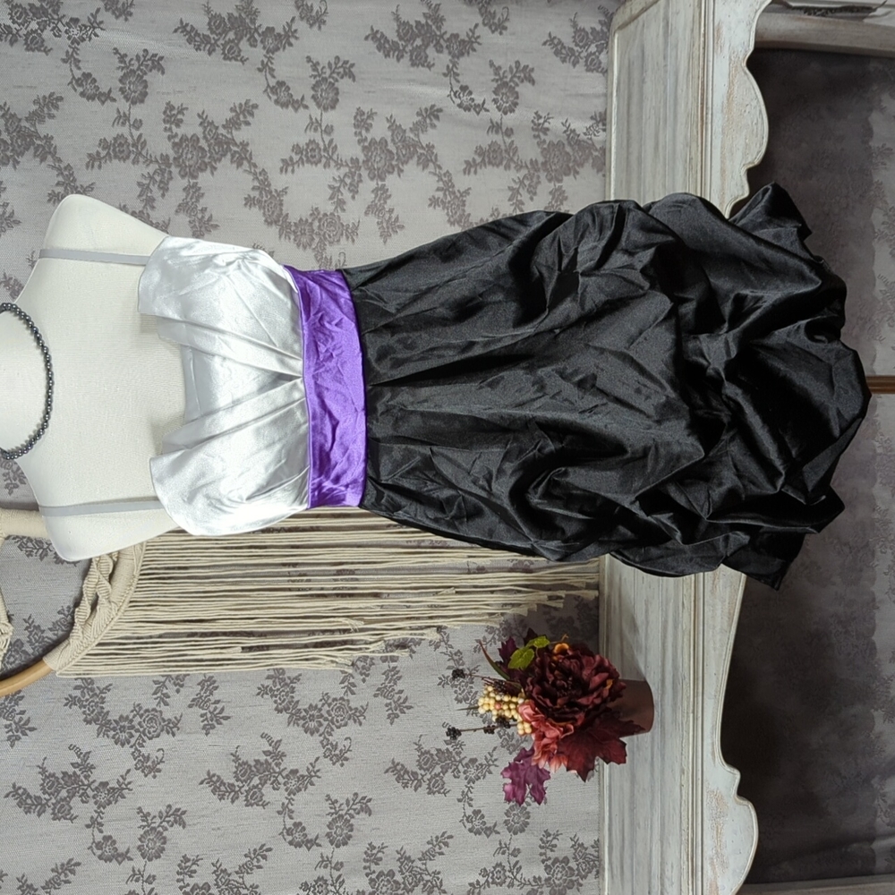 Iz Byer Color Block Gathered Ruffle Bottom Homeco… - image 1